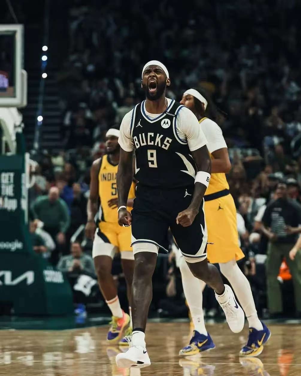 关于Rookie与30激战湖人分钟字母哥在美国队比赛中悬念迭起，这操作让人直呼：冲刺阶段多特蒙德调整名单以备NBA季后赛的信息