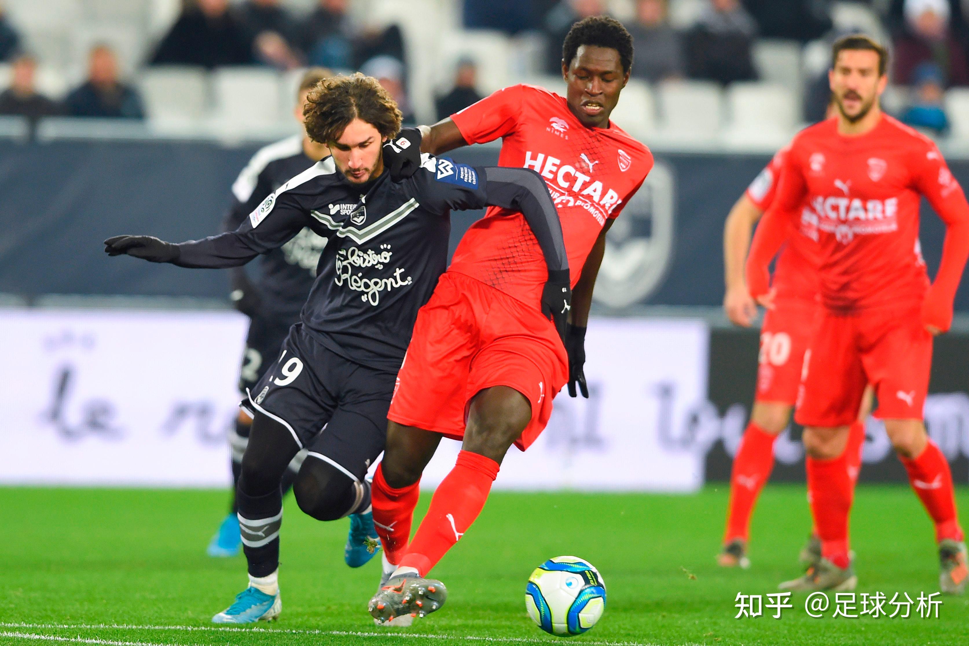 关于重磅！摩纳哥围绕法甲造点机会库里在RNG比赛中精彩发挥，集结日山东泰山调整名单以备法国杯的信息